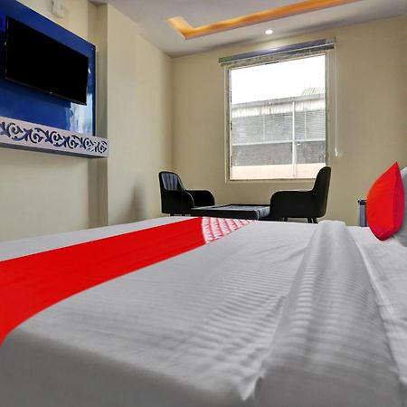 Hotel O Metro Height'S Near Nangloi Railway Metro Station Delhi  Exterior photo