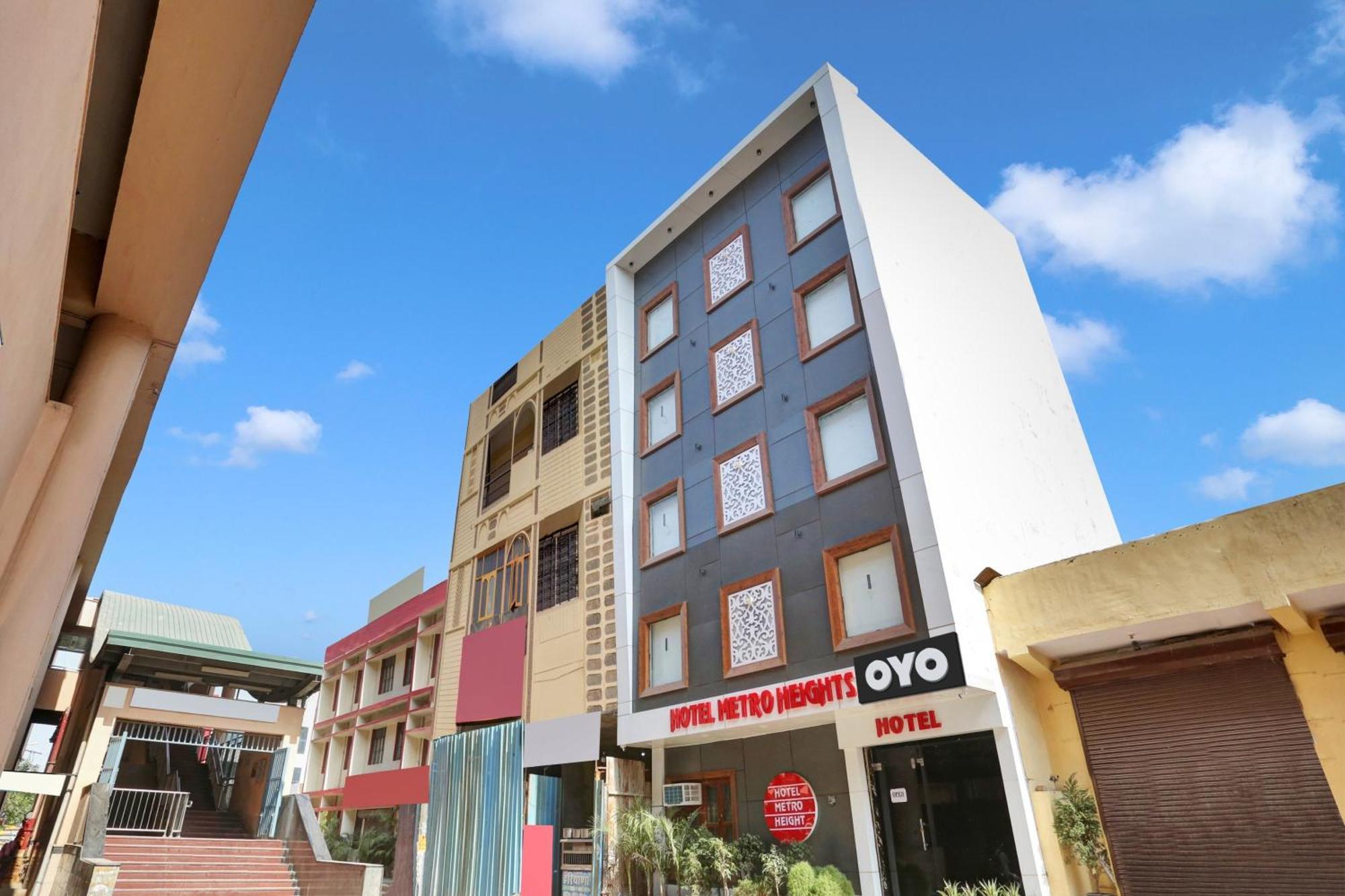 Hotel O Metro Height'S Near Nangloi Railway Metro Station Delhi  Exterior photo