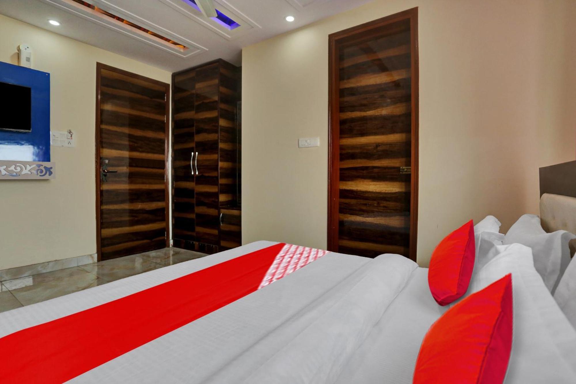 Hotel O Metro Height'S Near Nangloi Railway Metro Station Delhi  Exterior photo
